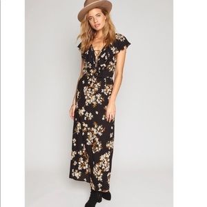 Amuse Society Alana Maxi Dress, size XS. Black Floral Lace-up Neck.Side zipper